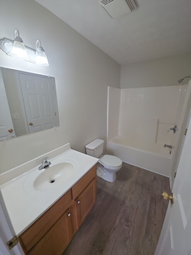 460 W 4th St unit A3, Cookeville, TN 38501 - photo 5