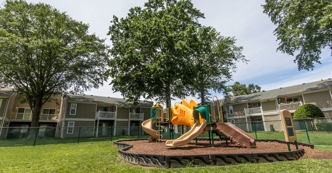 Sea Pines, Virginia Beach, VA 23451 - photo 3