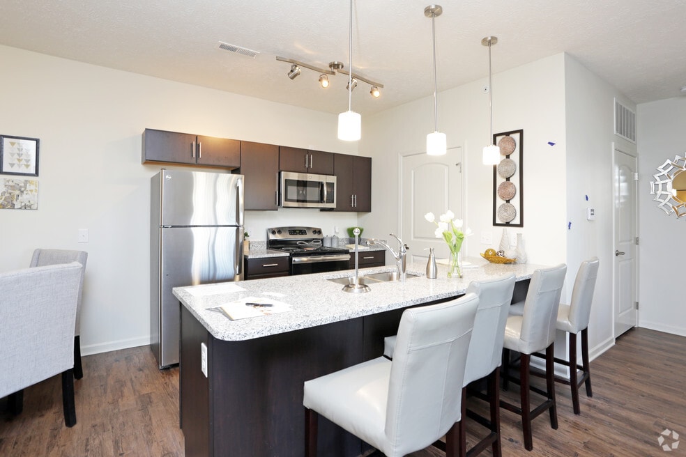 Titan Springs, Papillion, NE 68133 - photo 1