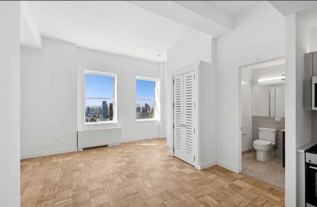 20 Exchange Place unit 39, New York, NY 10005 - photo 6