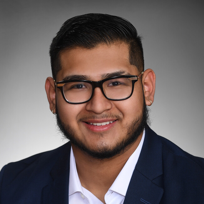 Agent Photo