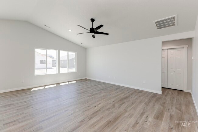 6256 W Karpathos St, Meridian, ID 83646 - photo 5