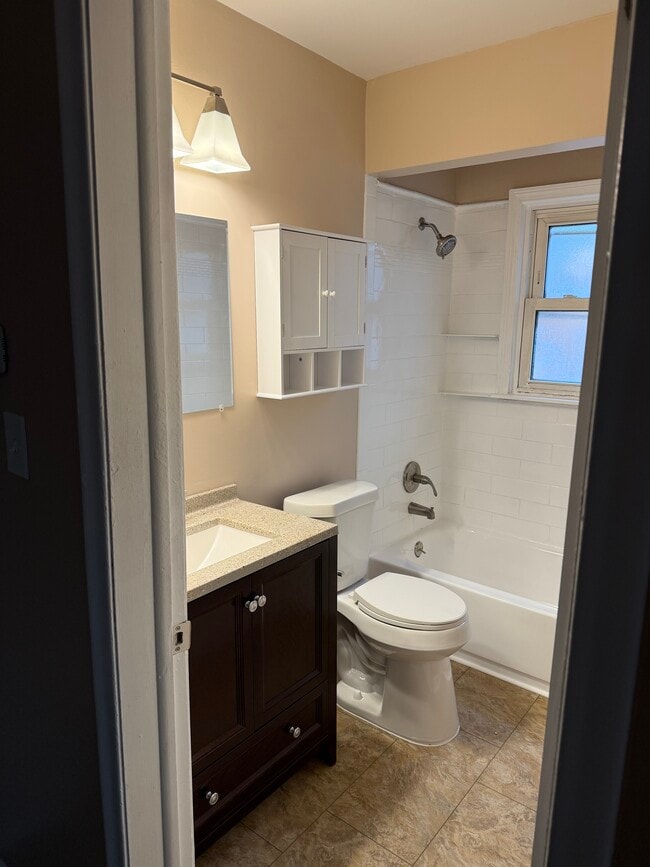 21531 Arrowhead St, Saint Clair Shores, MI 48082 - photo 3