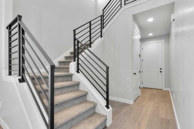 2562 S Sinbad Way, Magna, UT 84044 - photo 4