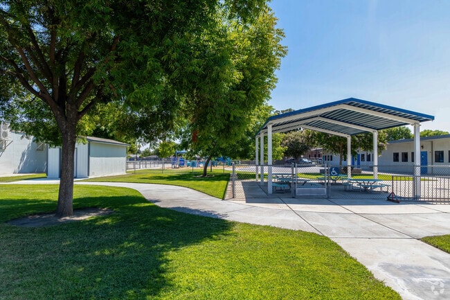 Walter White Elementary School in Downtown Ceres sits in the middle of town.