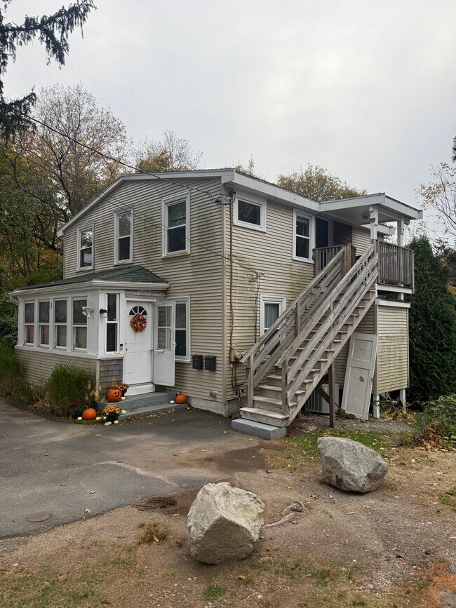 7 Maverick St unit one bed, Dedham, MA 02026 - photo 7