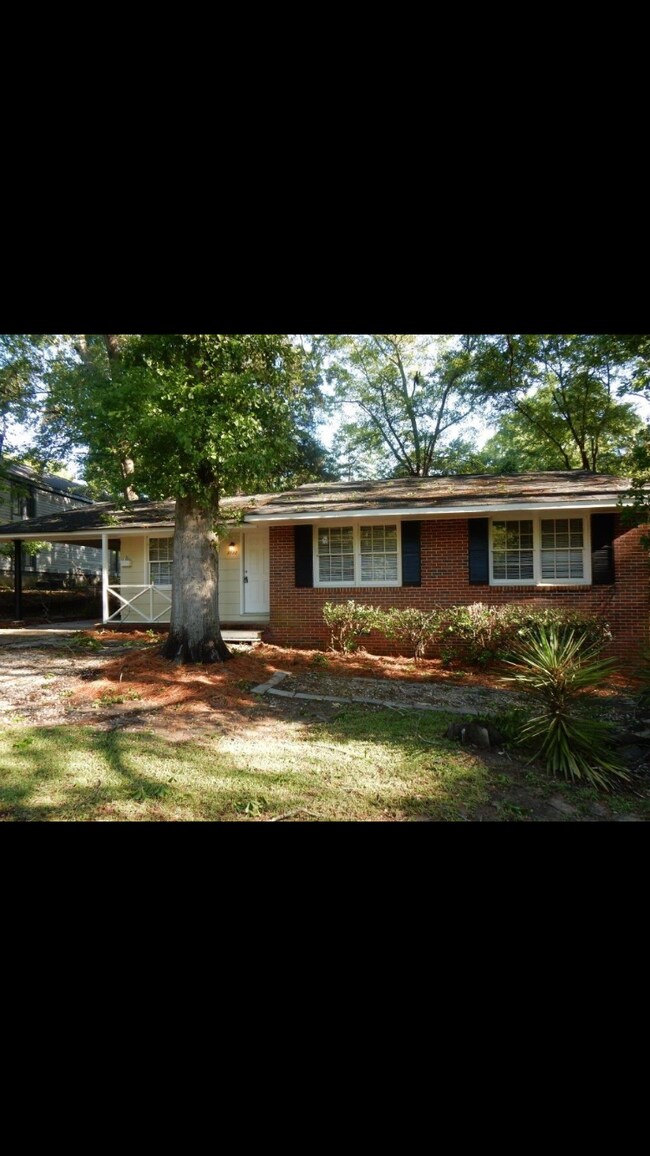 3132 Oak Cir, Columbus, GA 31907
