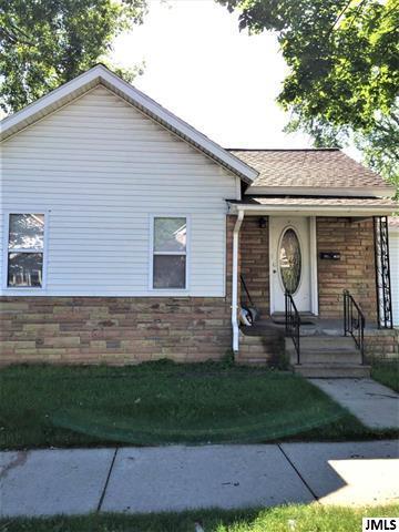 321 N West Ave, Jackson, MI 49201 - photo 2