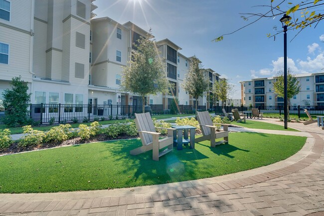 Clyde Morris Landings Apartment Homes, Daytona Beach, FL 32117 - photo 7