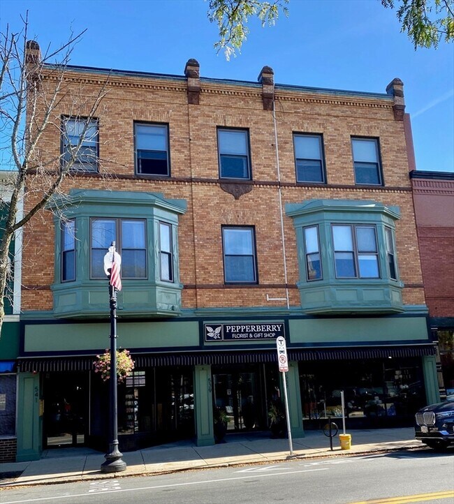 541 Main St Unit 4, Melrose, MA 02176