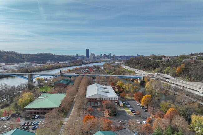 Herrs Island is a 12 minute ride to Downtown Pittsburgh.