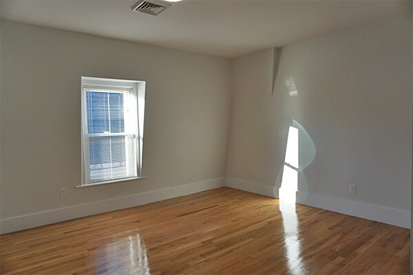 4 Osgood St unit 3, Somerville, MA 02143 - photo 5