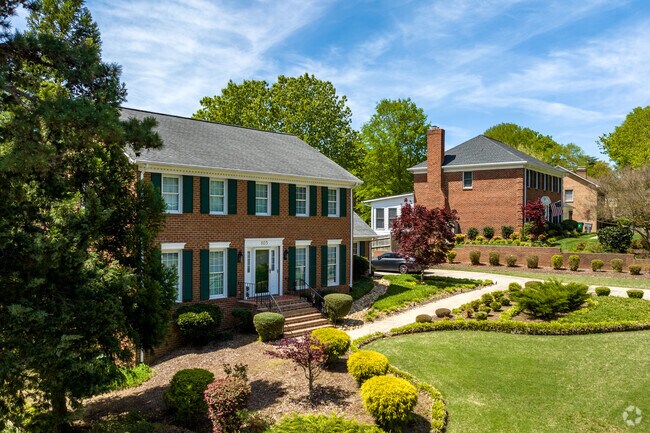 Colonial Revival-style houses