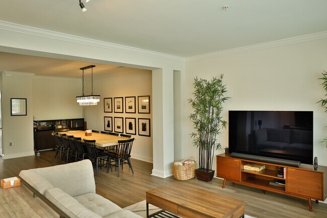 353 Belt Place unit 39, Gaithersburg, MD 20877 - photo 2