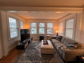 86 Summer St Unit Summer St, Watertown, MA 02472