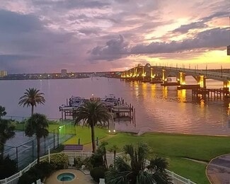 100 Silver Beach Ave, Daytona Beach, FL 32118