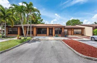 2310 Elm Ct, Pembroke Pines, FL 33026