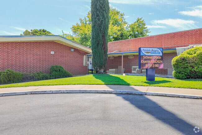Oakdale Heights Elementary is where students grow and learn in South Oroville.