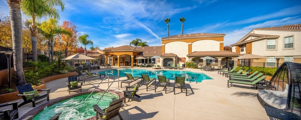 Tuscany Ridge, Temecula, CA 92591 - photo 1