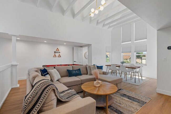 4637 N 8th Place unit ID1366952P, Phoenix, AZ 85014 - photo 2