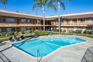 1925 E Washington St, Colton, CA 92324