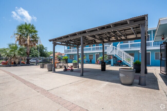 Viento Sereno Apartments ( NEW), Galveston, TX 77551 - photo 6