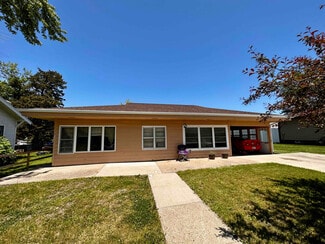 715 Lucas Ave Unit 2, Chariton, IA 50049