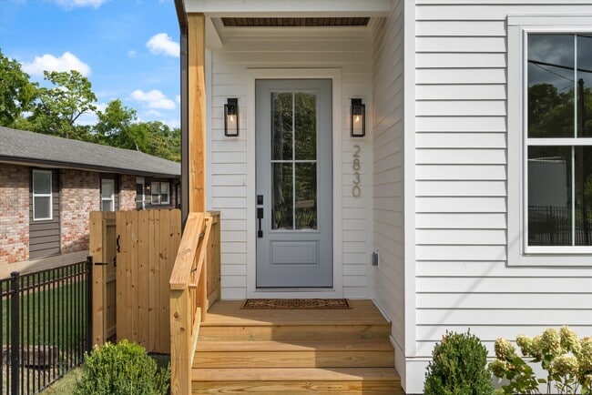 2830 Clifton Ave, Nashville, TN 37209 - photo 5