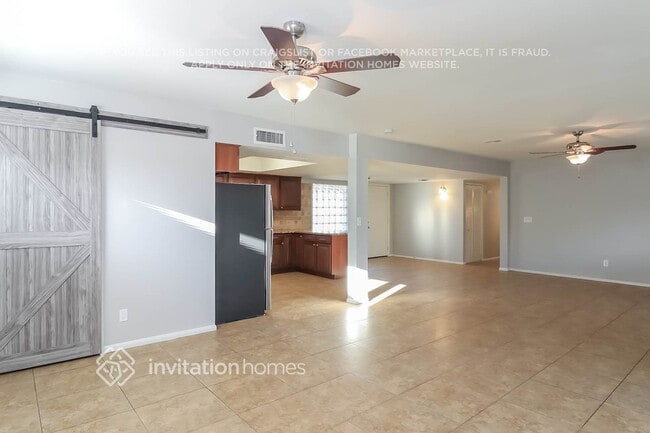 3039 E Dahlia Dr, Phoenix, AZ 85032 - photo 4