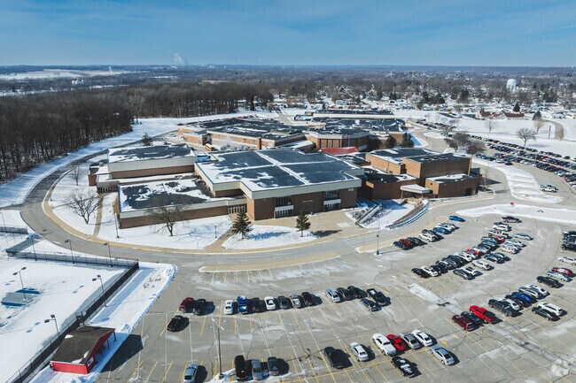 Logansport Community School Corporation earns a B rating from Niche and offers free public education to residents.