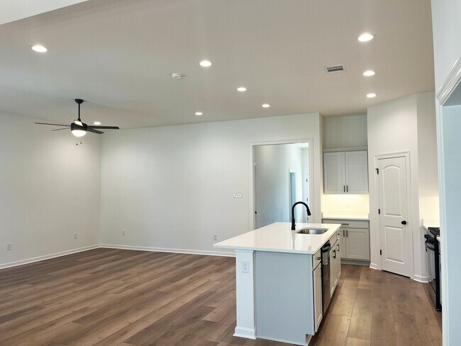 75420 Victoria Dr, Covington, LA 70435 - photo 4