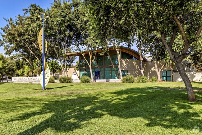 Creekside Middle School in Patterson, Ca is a great public school option.