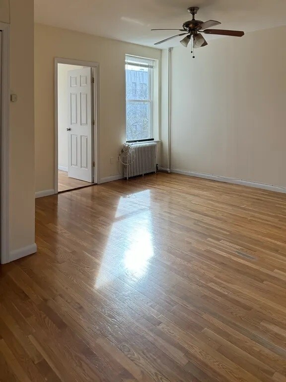 24-15 27th St, Queens, NY 11102 - photo 3