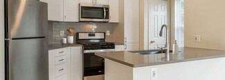 1569 Onyx Dr, Tysons Corner, VA 22102