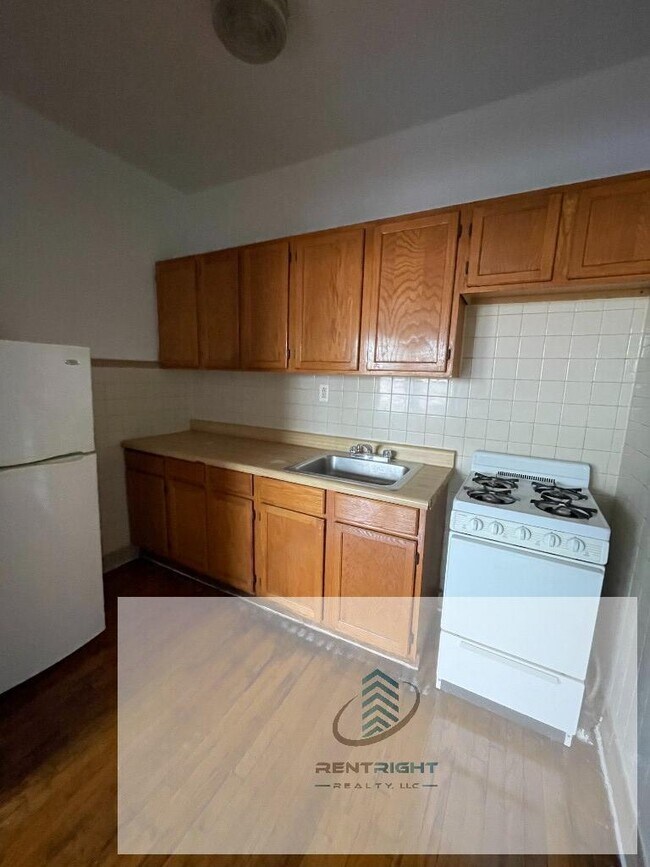 4650 N Elston Ave Unit 4656-B6, Chicago, IL 60630