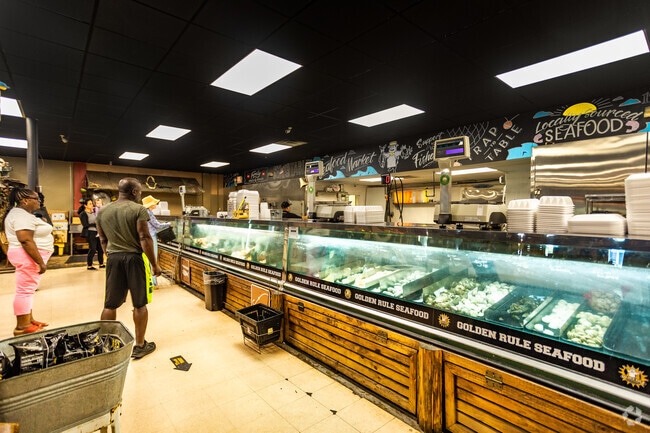 About West Perrine Schools, Demographics, Things to Do