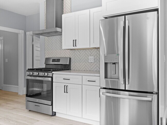 344 Summer St unit 1, Somerville, MA 02144 - photo 3