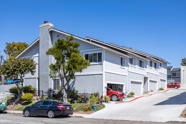 Guajome offers easy access to schools and Mission Marketplace.