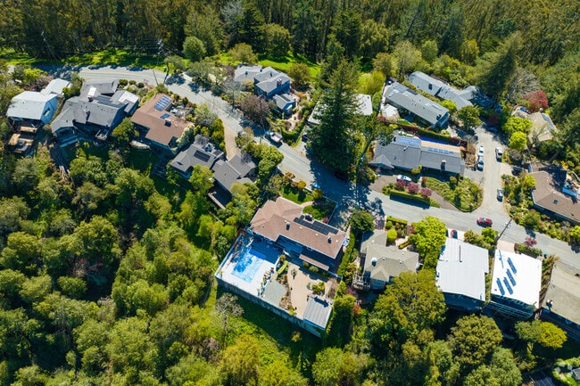 The windy roads of Montclair are lined with amazing homes.