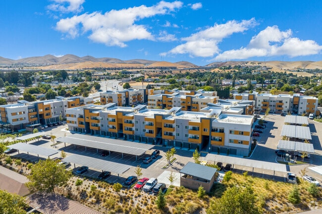 Convenience meets community, making apartments a superb alternative in Anuta Park.