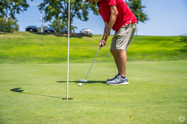 Come out and putt your next best game at Gold Hills’ Gold Hills Golf Club.
