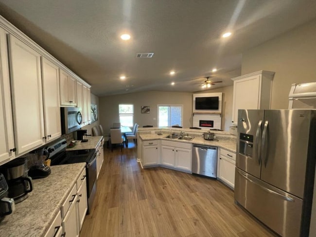 4670 Integrity Ct, Milton, FL 32570 - photo 2