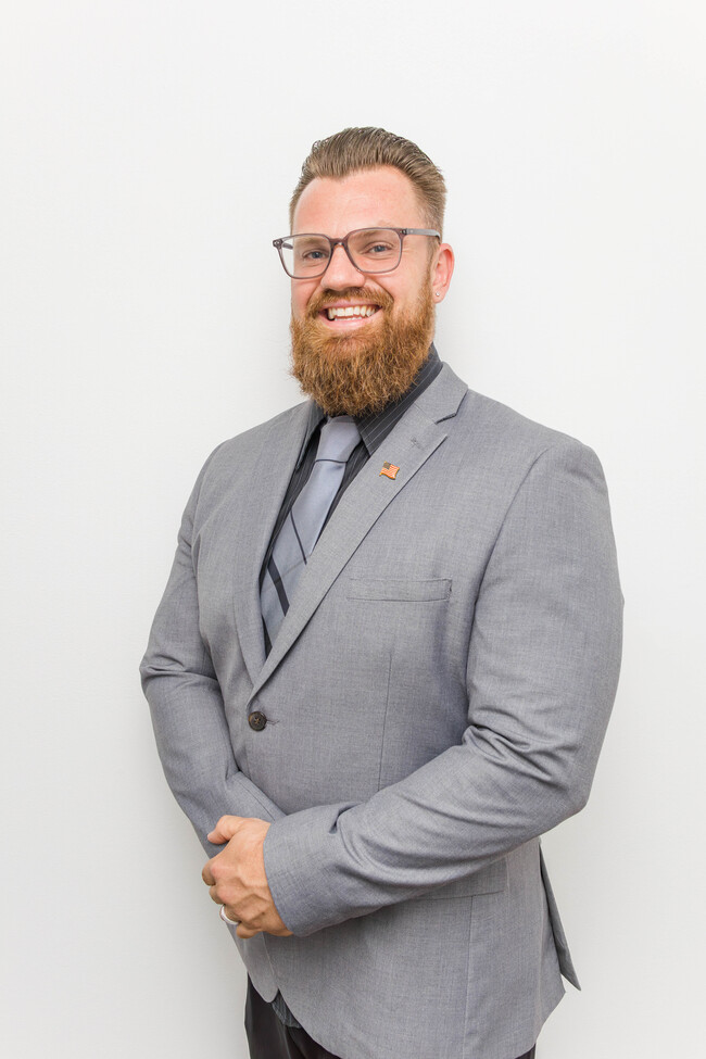 Agent Photo