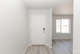 19366 Schooner Ave, Caldwell, ID 83605