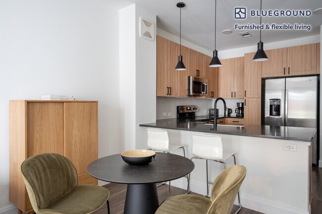 3403 Harmon Ave unit FL2-ID141, Austin, TX 78705 - photo 6