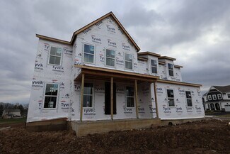 1481 Maple Heights Dr, Delaware, OH 43015