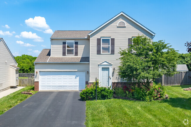 Most homes in Willow Creek have nice size front lawn and pretty landscaping.