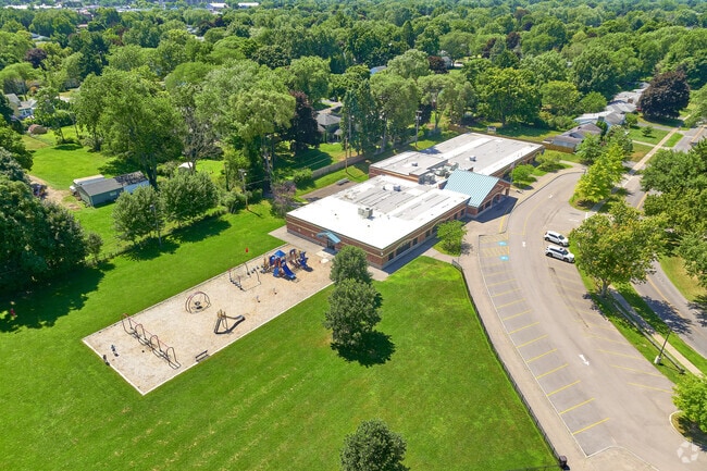Brookview Elementary School has a student-teacher ratio of 10 to 1.