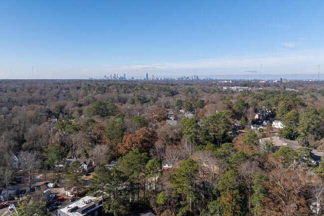 The capital city of Atlanta is a short drive from College Heights.