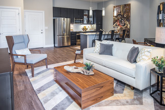 2749 Walnut St, Denver, CO 80205